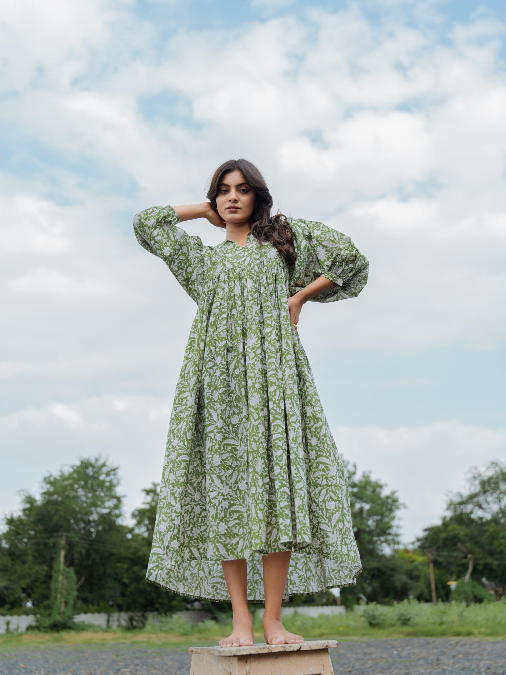 Elegant Boho Long Dress – Soft Green Leaf Indian Block Print Cotton Earthy Summer Daywear for Moms